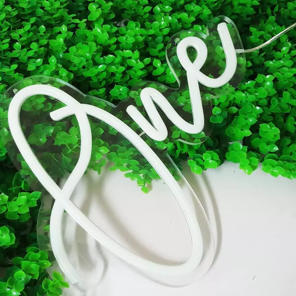 2568-banner-luminos-led-neon-one-fundal-transparent-33-x-25-cm-2